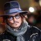 Charlize Theron e Johnny Depp, quel gelo che dura da 25 anni: cosa c’è dietro il rapporto tra le due star