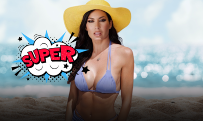 Elisabetta Gregoraci divina in barca: il nuovo bikini è già il tormentone dell'estate