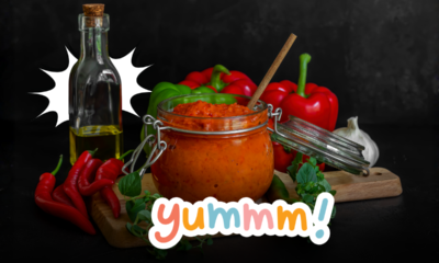 Peperoni, melanzane e un pizzico di storia: ecco come si prepara l’autentico ajvar secondo la tradizione