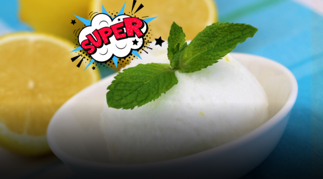 Sorbetto al limone semplicissimo zero zuccheri e zero lattosio: la ricetta lampo e rinfrescante perfetta per concludere la cena d'estate