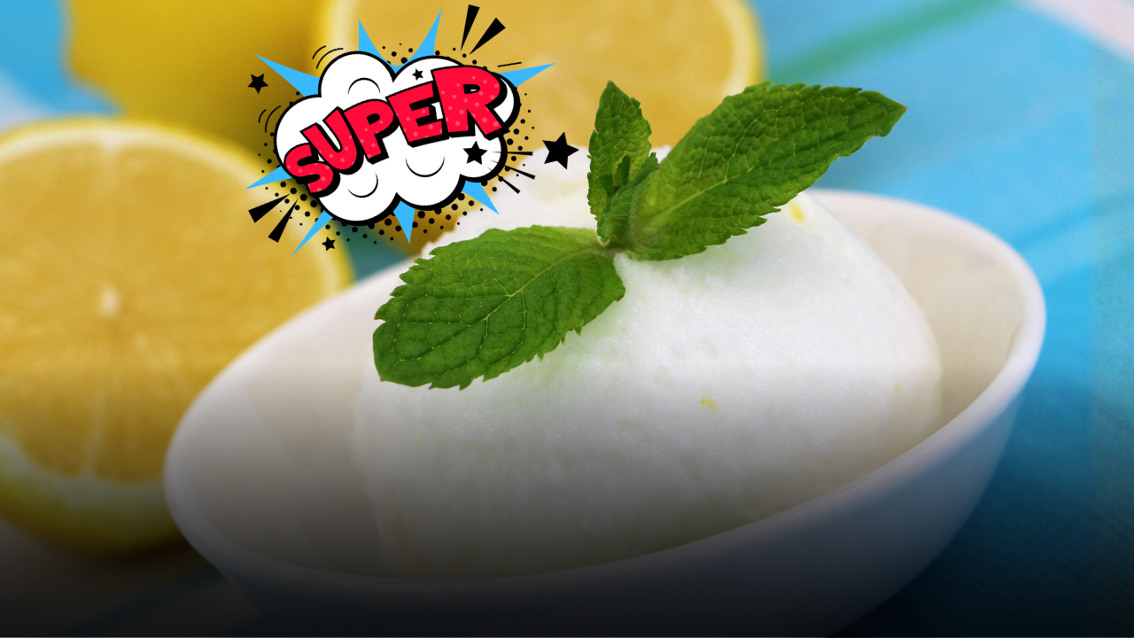Sorbetto al limone semplicissimo zero zuccheri e zero lattosio: la ricetta lampo e rinfrescante perfetta per concludere la cena d'estate