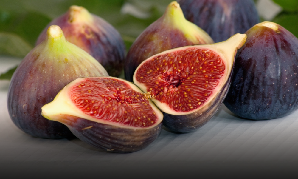 Fichi freschi a tavola: le proprietà nascoste per ridurre il colesterolo e proteggere le arterie